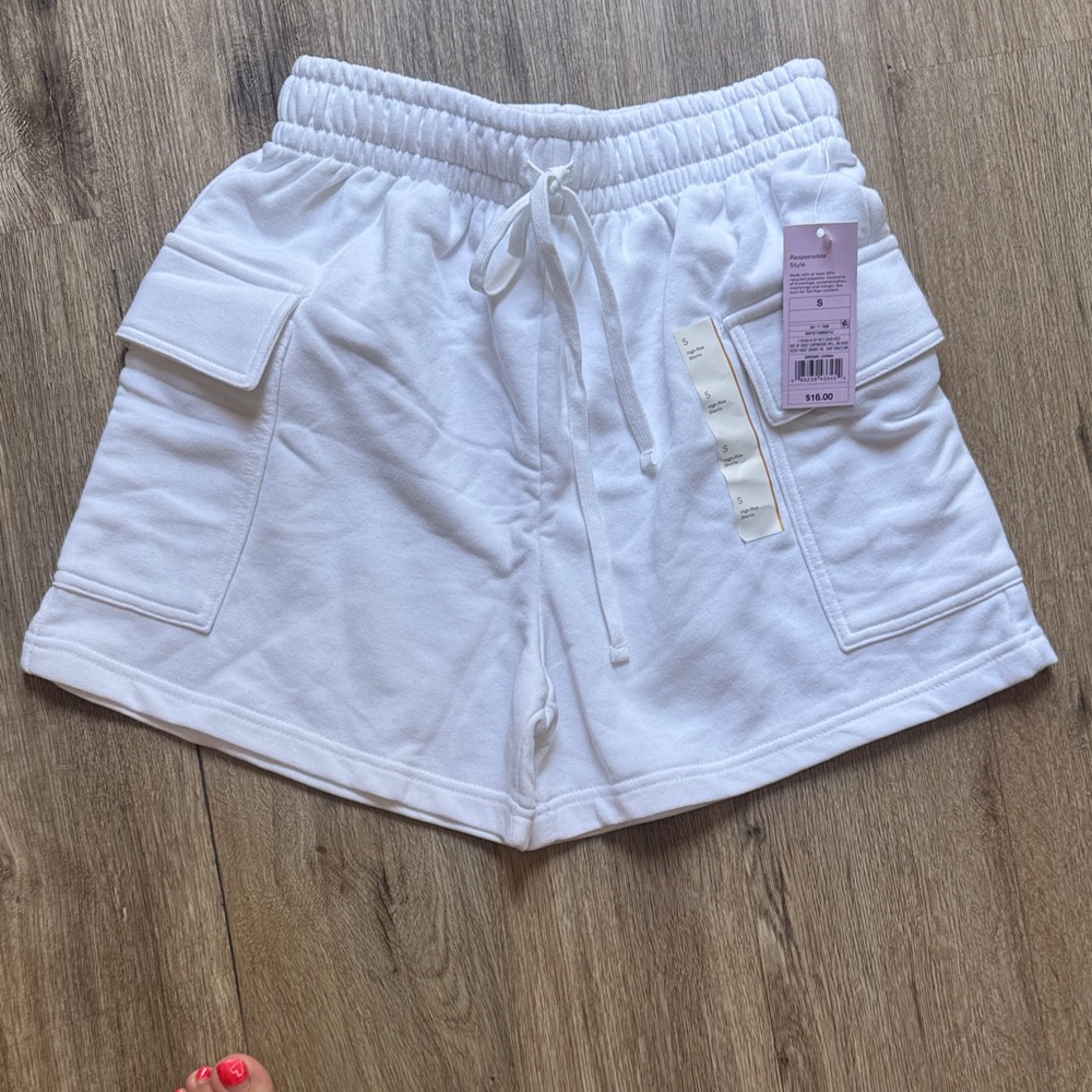 Wild Fable Bright White Cargo Shorts